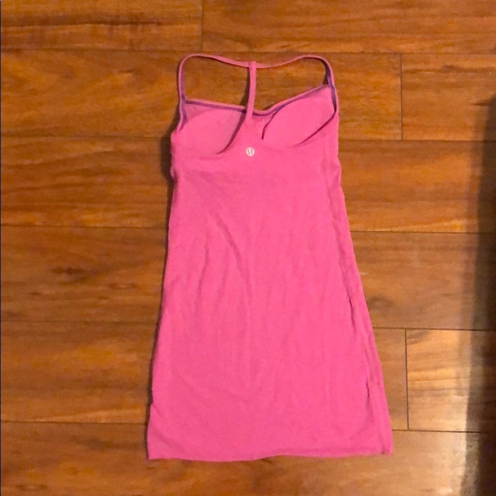 Lululemon workout tank with built in sports bra